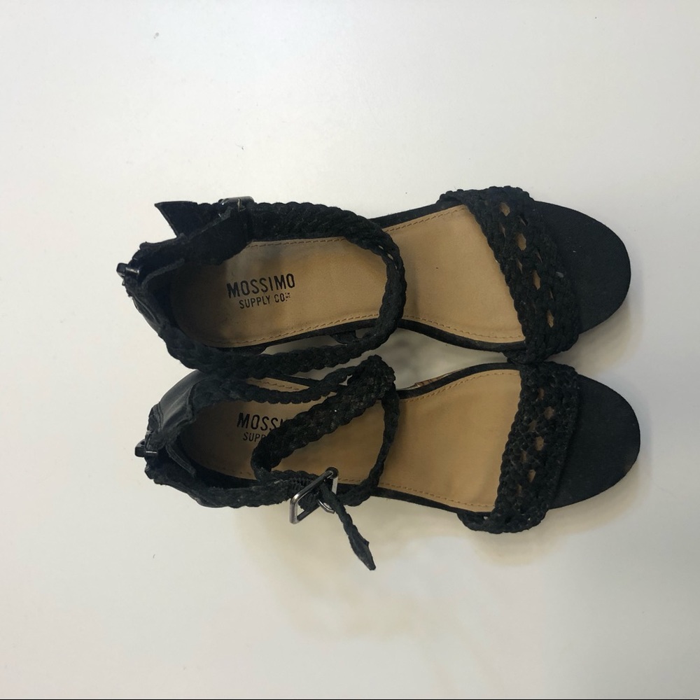 Black and brown wedges!